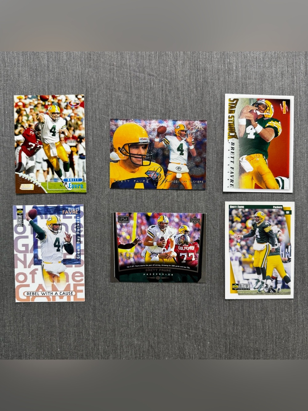 Brett Favre Green Bay Packers Football Card Lot (6 Cards) 1995-1997 Vintage